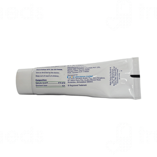 Salicylix Sf6 Ointment 50gm