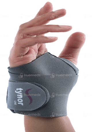 Tynor E 06 Wrist Brace With Thumb One Size Fits All Universal 1