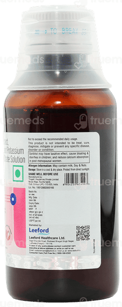 Velnocran Strawberry Flavour Solution 100Ml