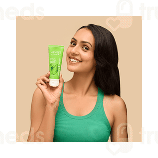 Jovees Papaya & Honey Scrub 100 GM