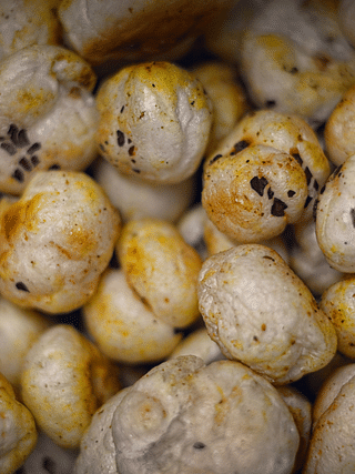 8 Amazing Benefits of Eating Makhana Daily!