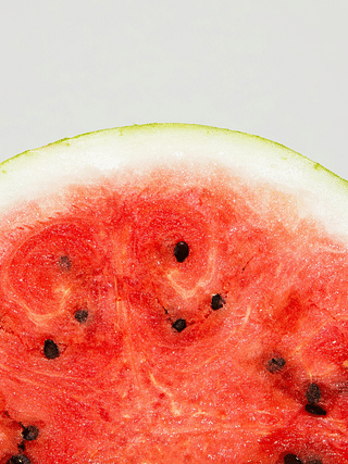7 Reasons to Eat Watermelon in Summer