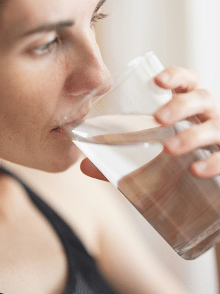 6 Smart Ways to Stay Hydrated in Summer